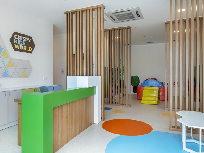 Nirvana Cosmopolitan photo