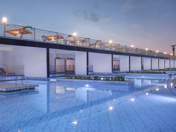 Nirvana Cosmopolitan photo