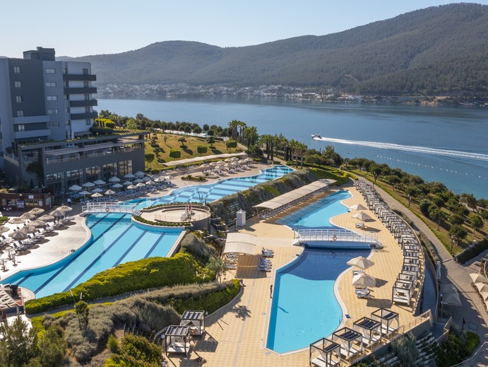 La Blanche Island photo