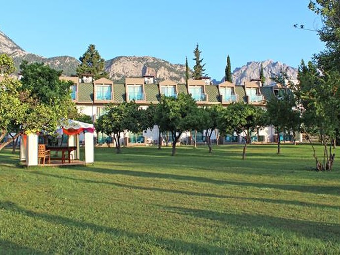Monna Roza Garden Hotel photo